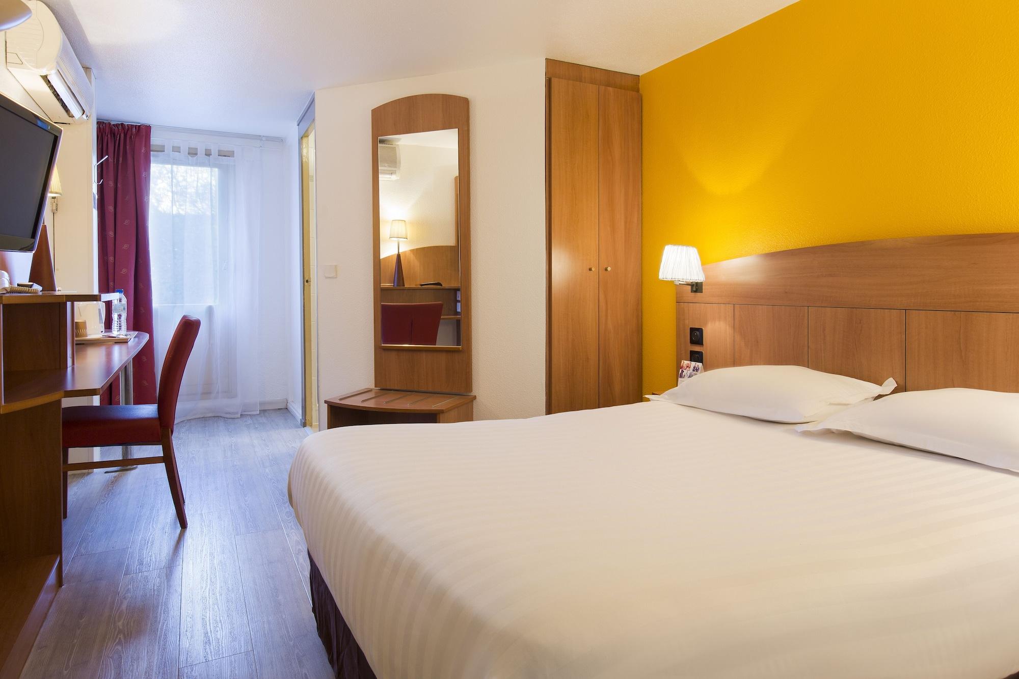 Comfort Hotel Grenoble Meylan Exteriör bild