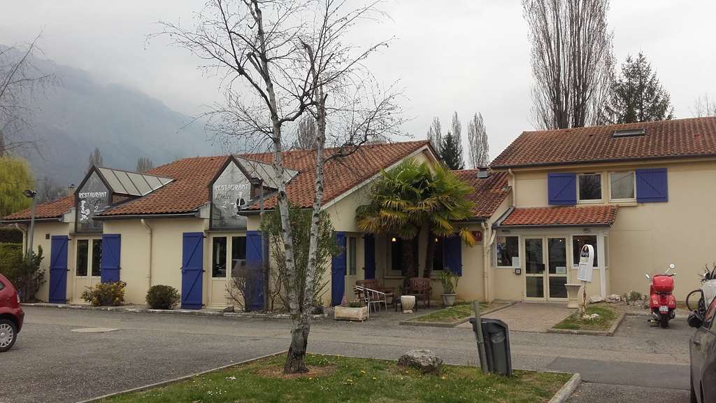 Comfort Hotel Grenoble Meylan Exteriör bild