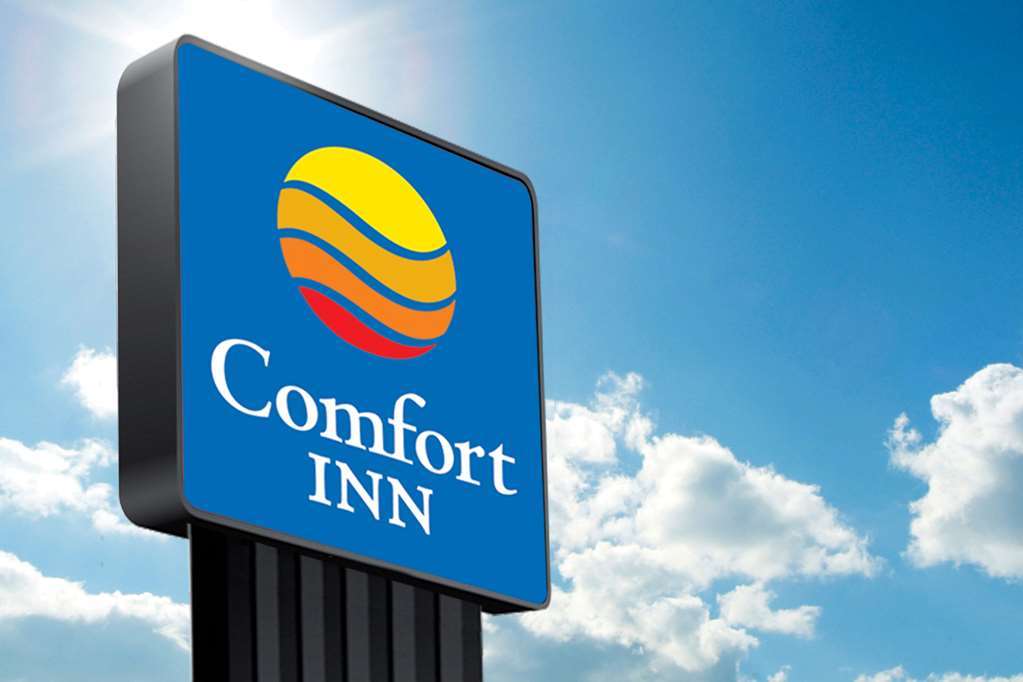 Comfort Hotel Grenoble Meylan Exteriör bild